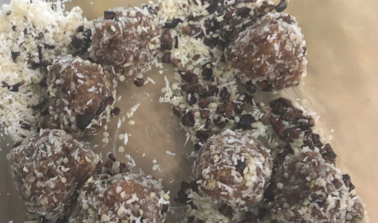 Recipe of the Month — Yummy Healthy Energy Balls